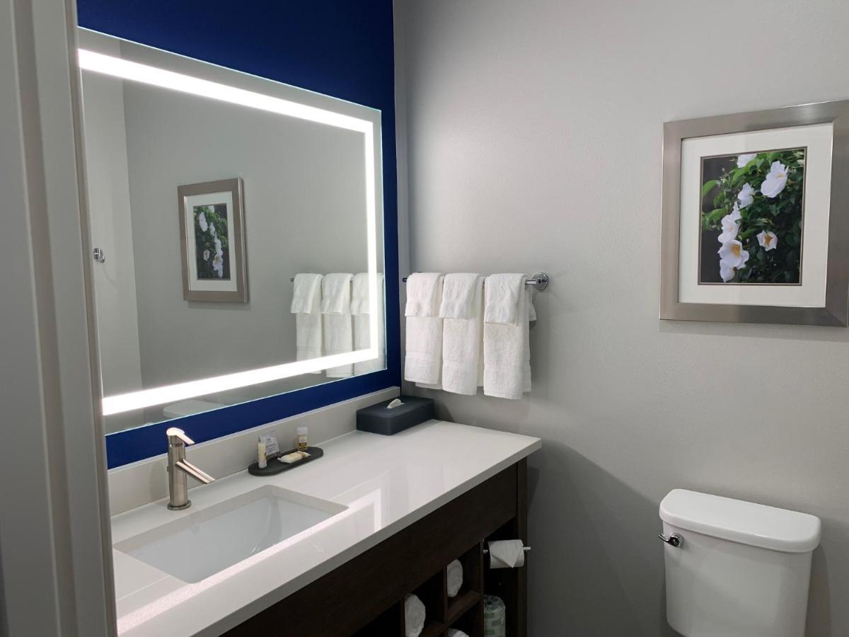 La Quinta Inn & Suites By Wyndham Tifton Ngoại thất bức ảnh